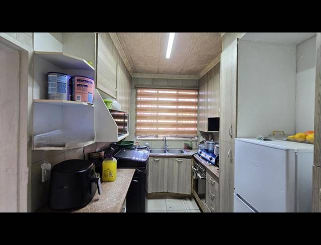 2 BEDROOM APARTMENT FOR SALE IN LYNDHURST
